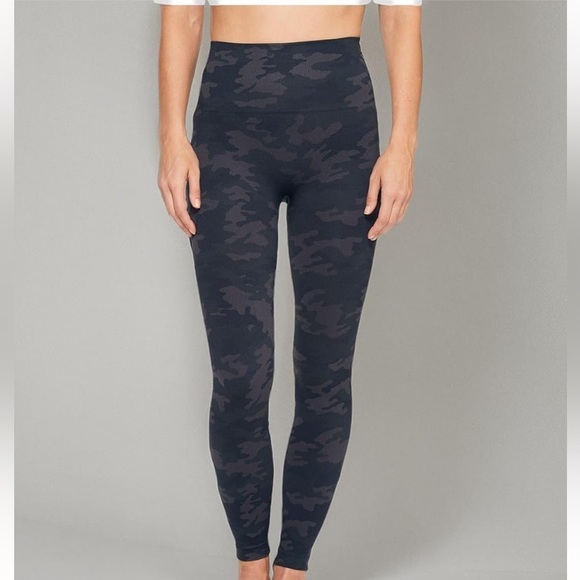 SPANX womens Spanx Leggings for Women Look at Me Now Seamless Leggings Small - Picture 1 of 6
